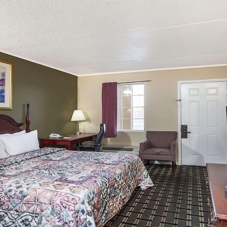 Days Inn By Wyndham Lenoir City Dış mekan fotoğraf