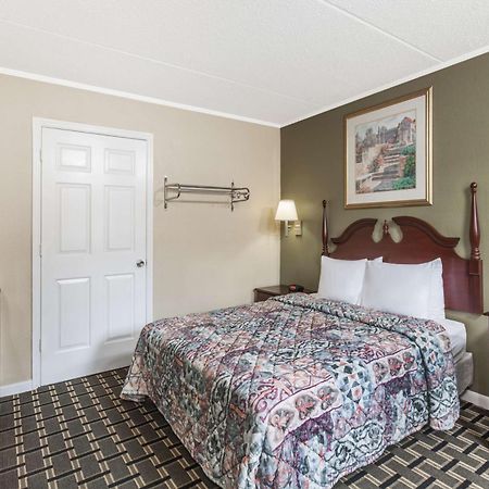 Days Inn By Wyndham Lenoir City Dış mekan fotoğraf